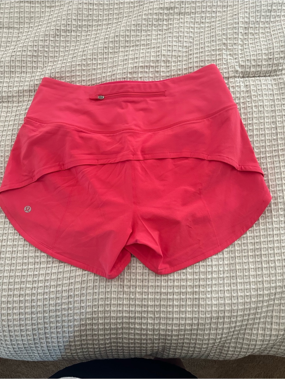 Lululemon | “Speed Up” High-Rise Lined Short 4" - Lip Gloss - Women’s 6 - Picture 5 of 13